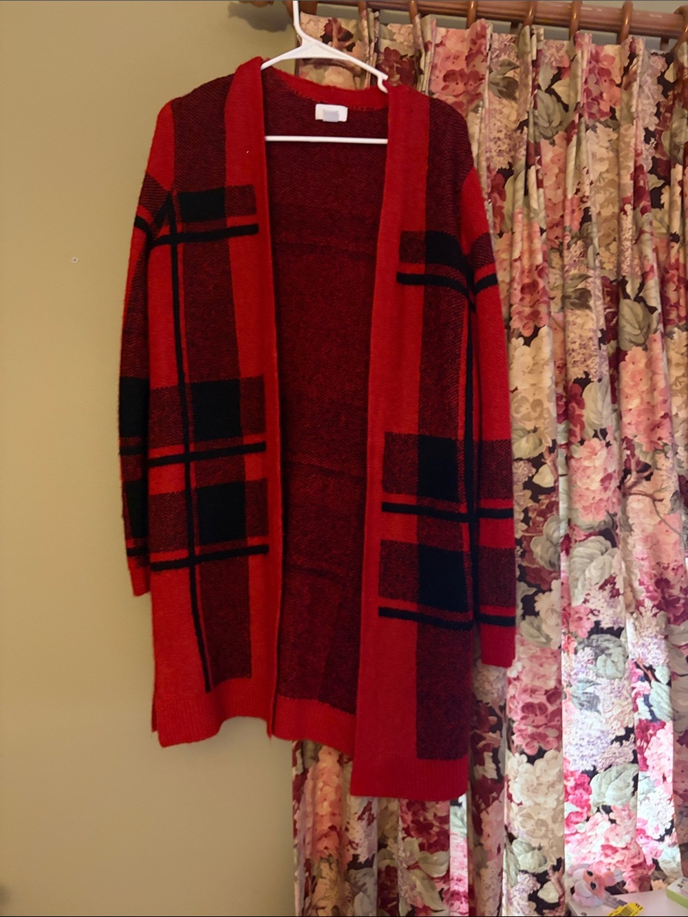 Red Plaid Open-Front Women's Cardigan Sweater